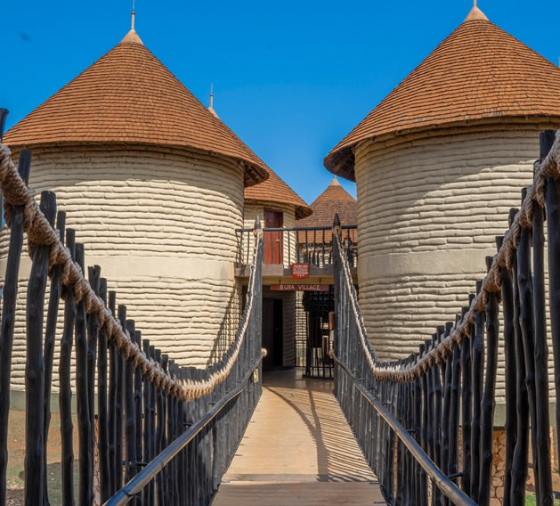 5 days Tsavo East, Tsavo West, Amboseli National Park and Taita Hills Saltlick1